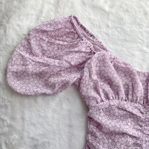 NWT Red Dress Boutique Purple Puff Sleeve Dress w/ Lace Up Open Back - Picture 8 of 16